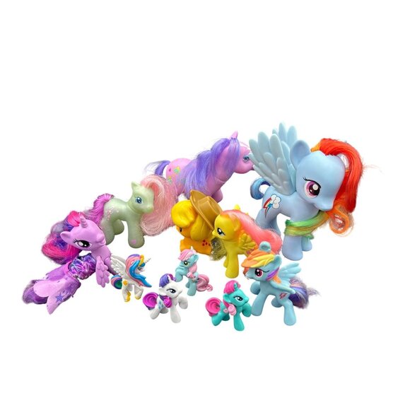 11 My Little Pony Toy Lot Featuring Characters Twilight Sparkle & Rainbow Dash - Picture 1 of 6
